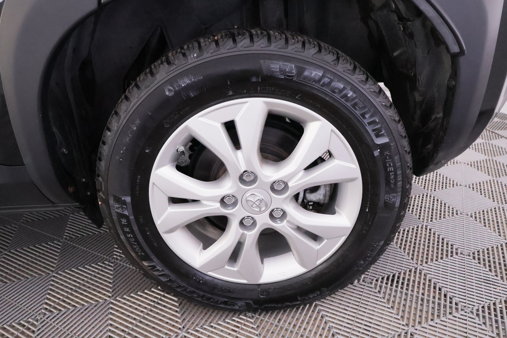 TOYOTA Yaris Cross 2022