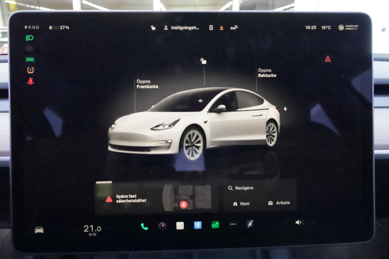 TESLA Model 3 2022