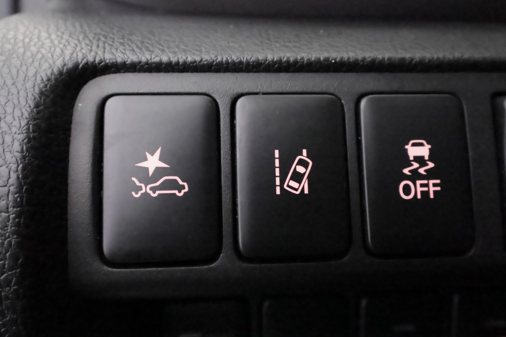 MITSUBISHI Eclipse Cross 2022