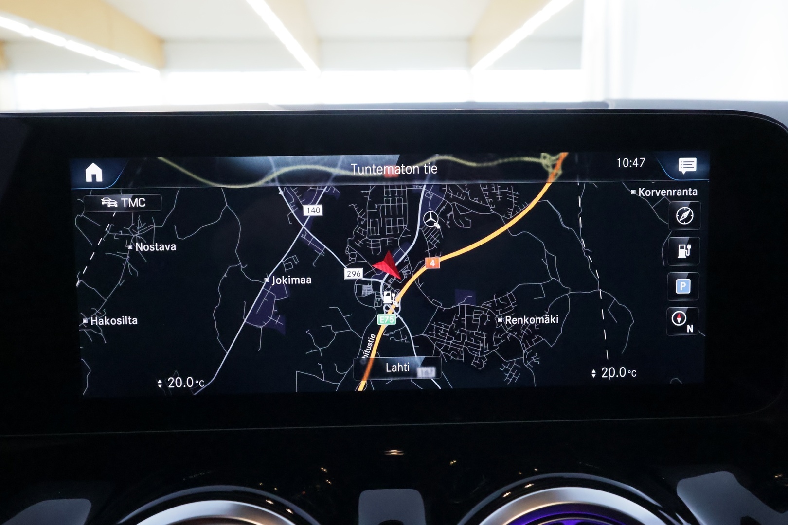 MERCEDES-BENZ EQA 2022