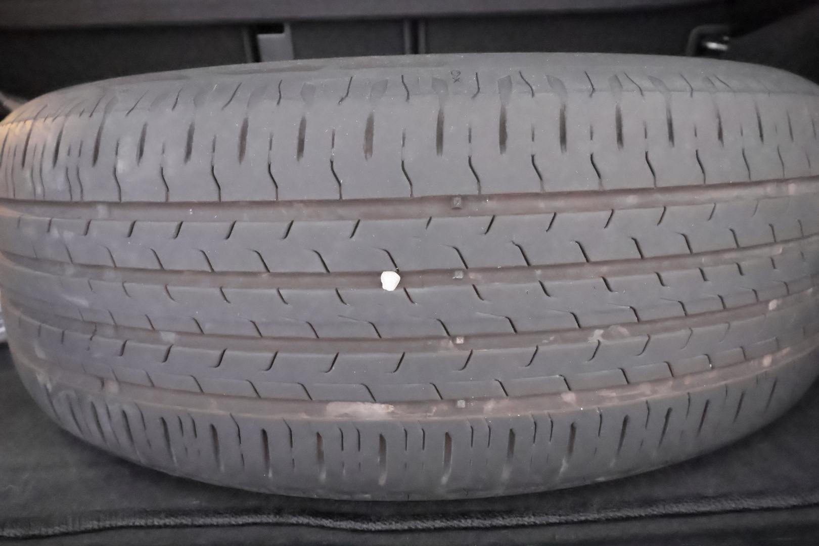 MERCEDES-BENZ EQA 2022