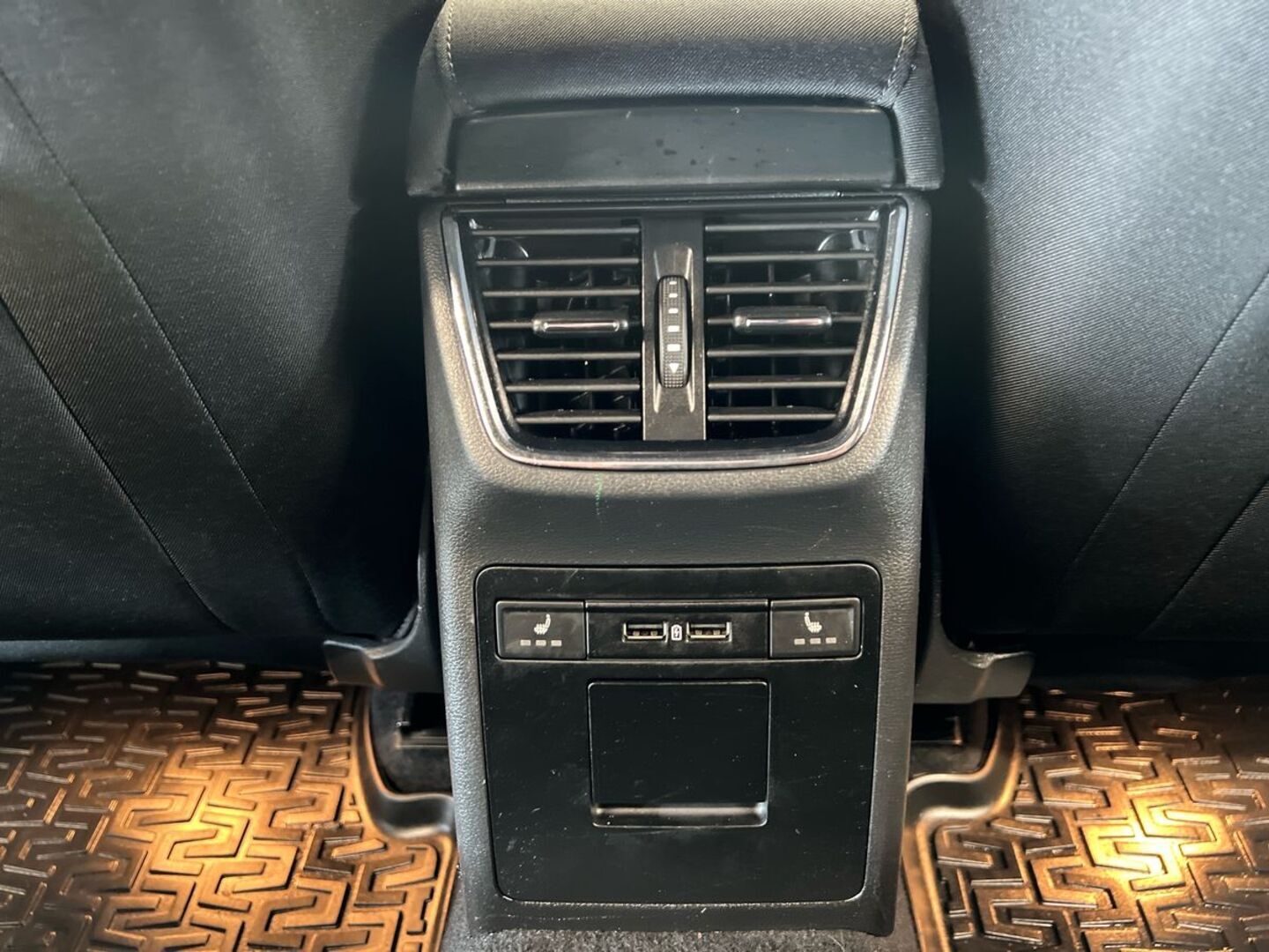 SKODA Octavia 19