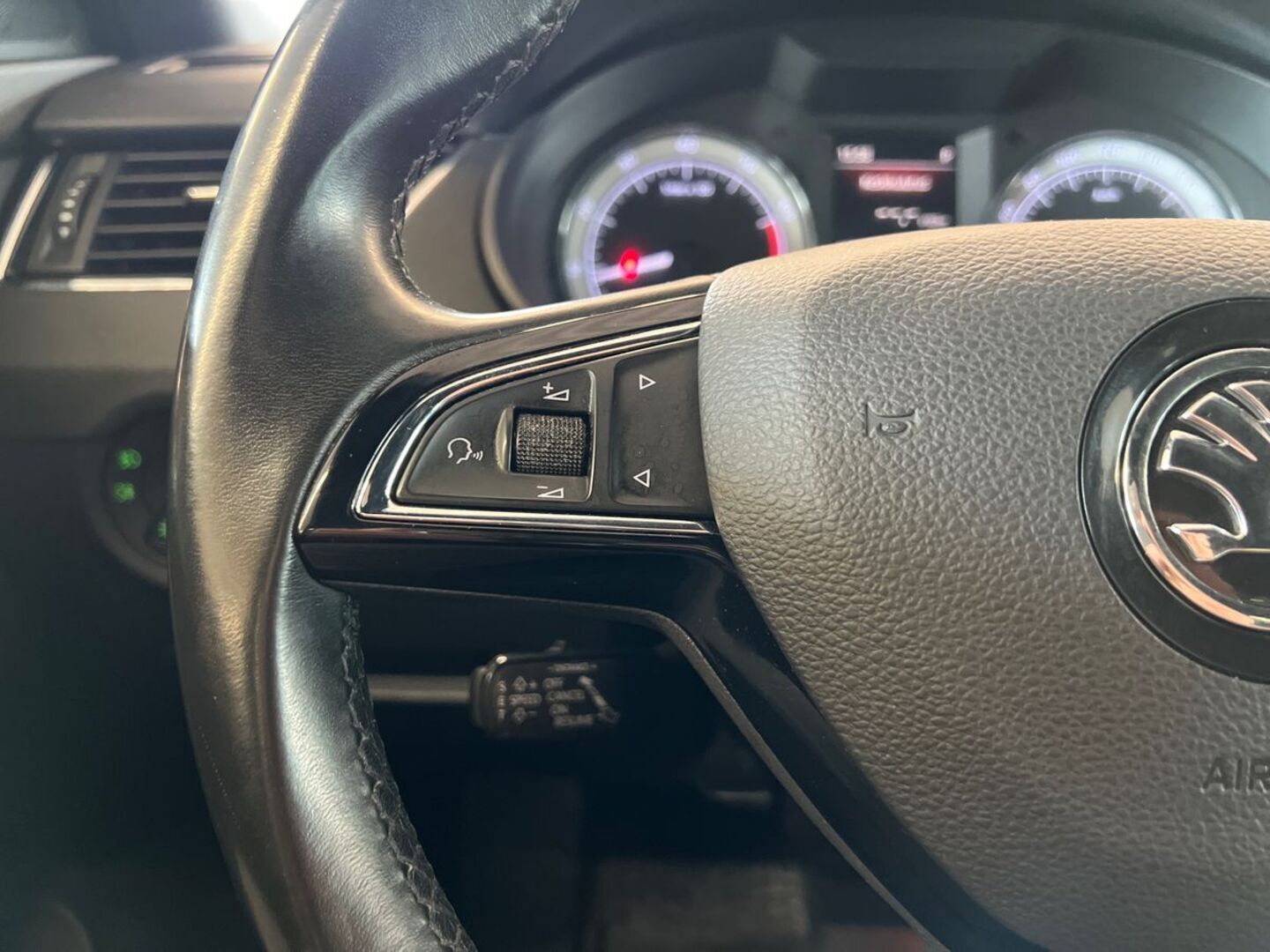 SKODA Octavia 22