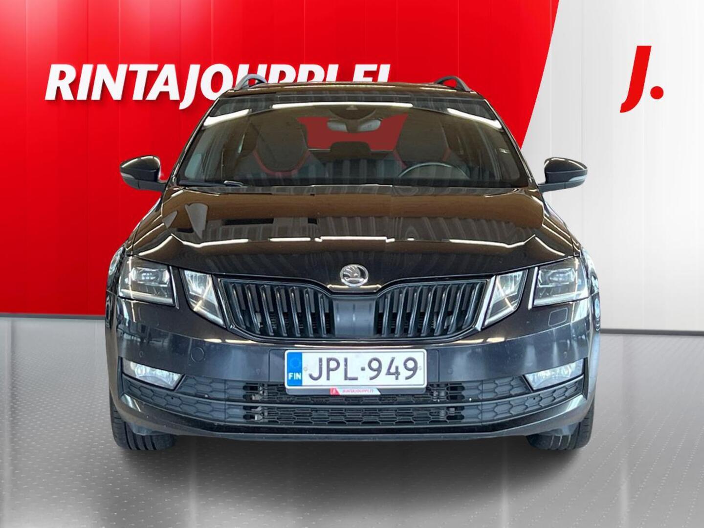 SKODA Octavia 3