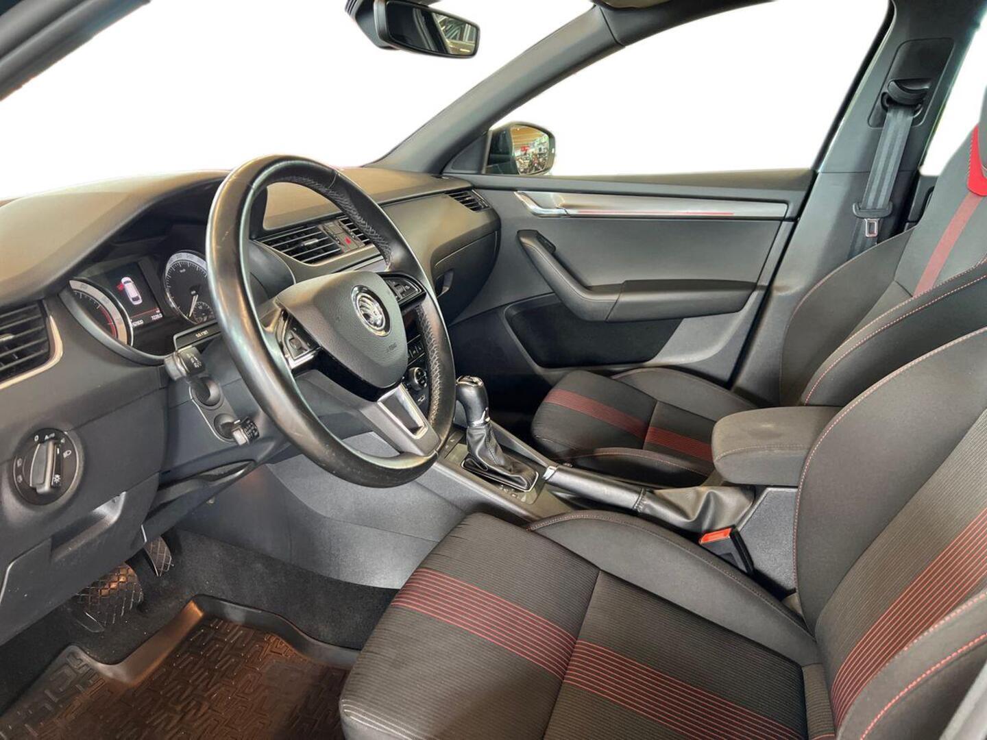 SKODA Octavia 7