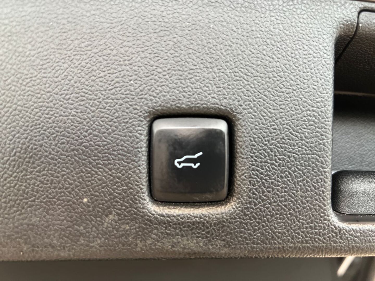 FORD Kuga 34