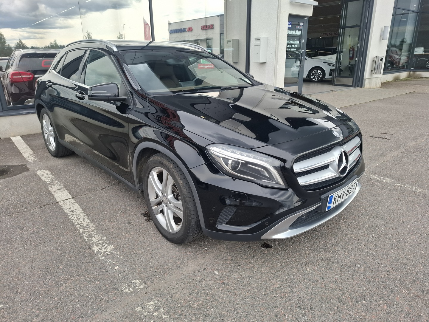 MERCEDES-BENZ GLA 2014