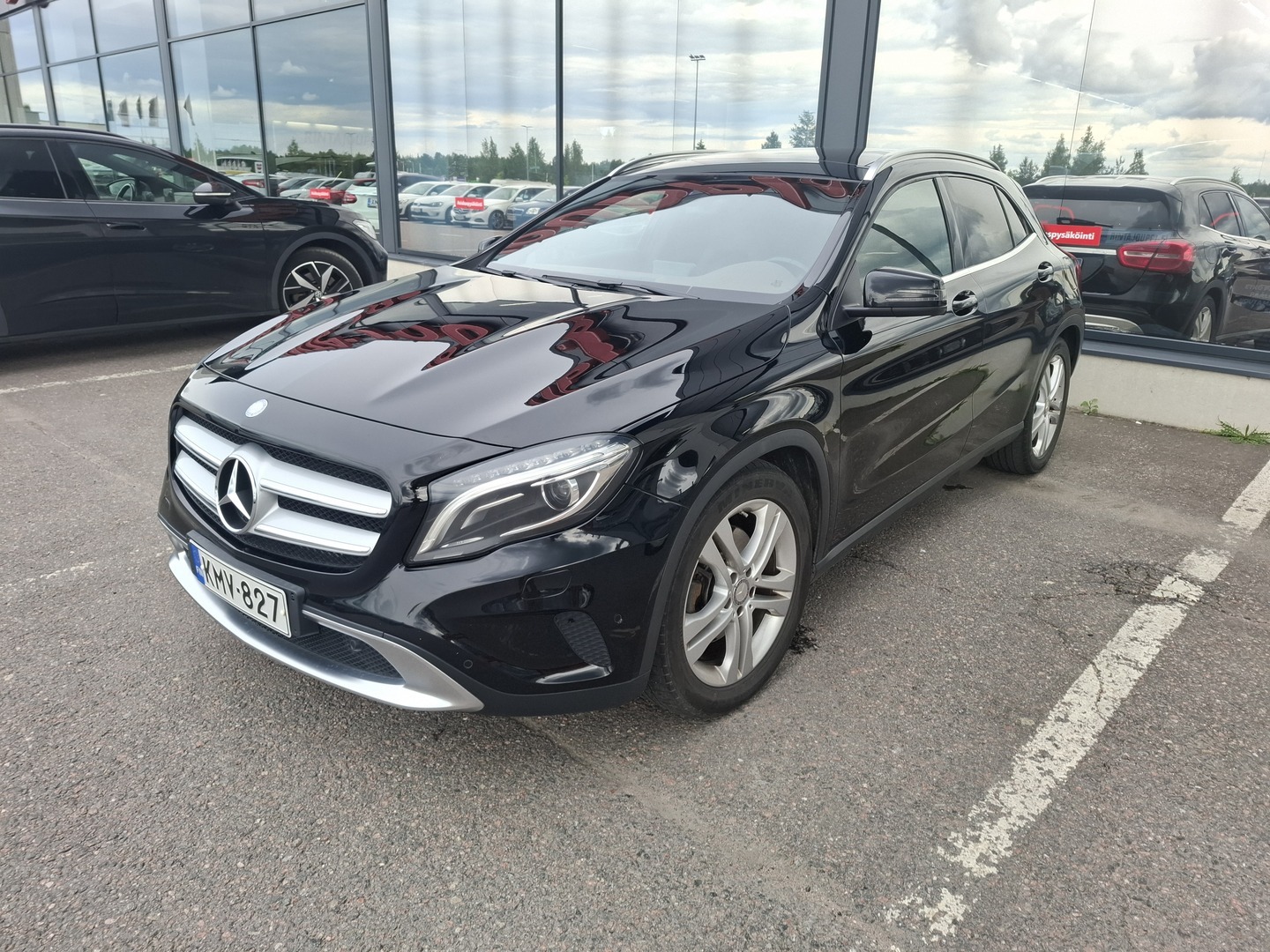 MERCEDES-BENZ GLA 2014