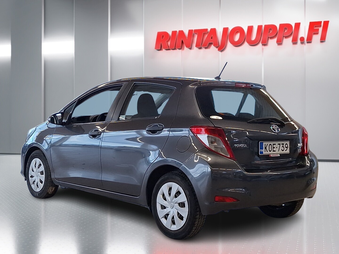 TOYOTA Yaris 2013