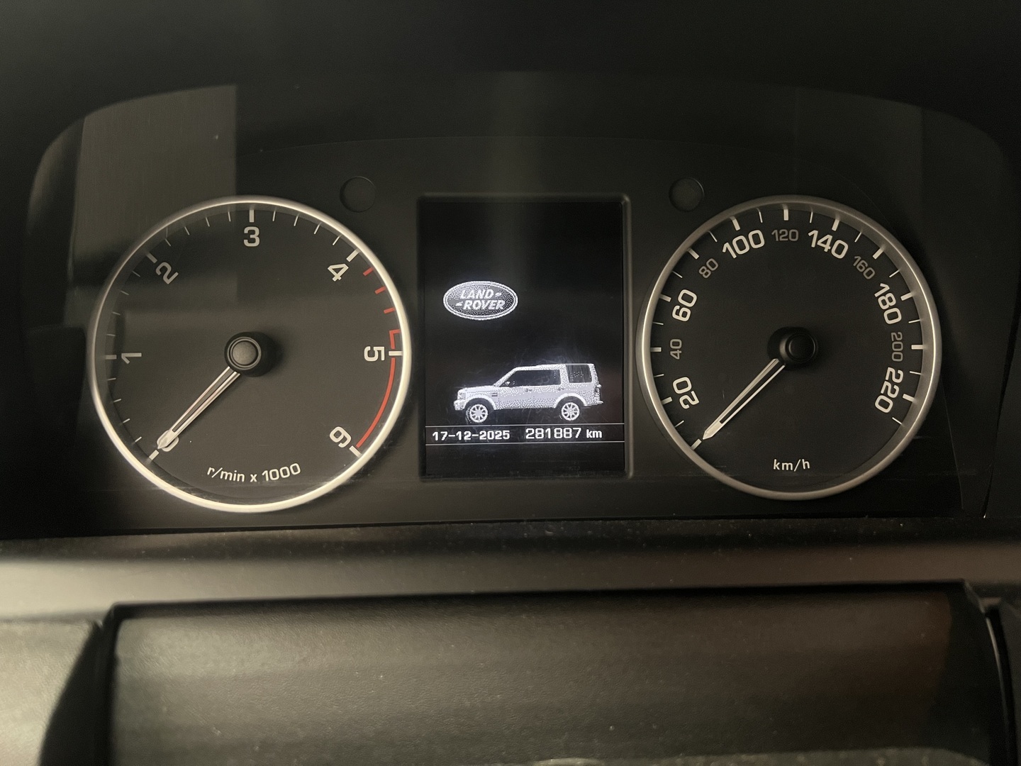 LAND ROVER Discovery 2016