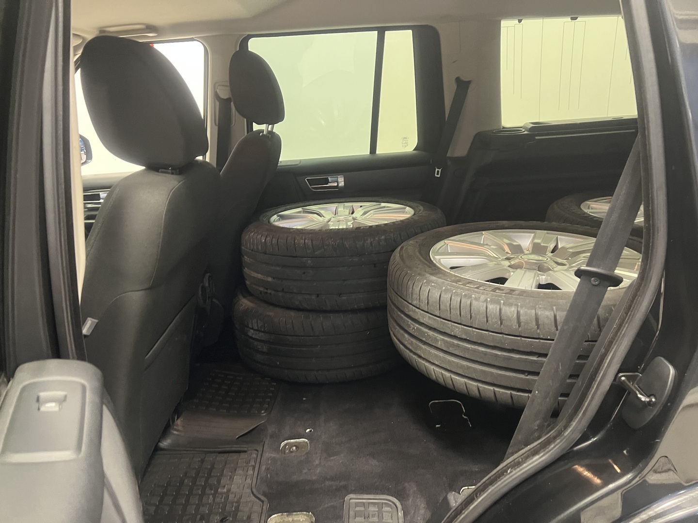 LAND ROVER Discovery 2016