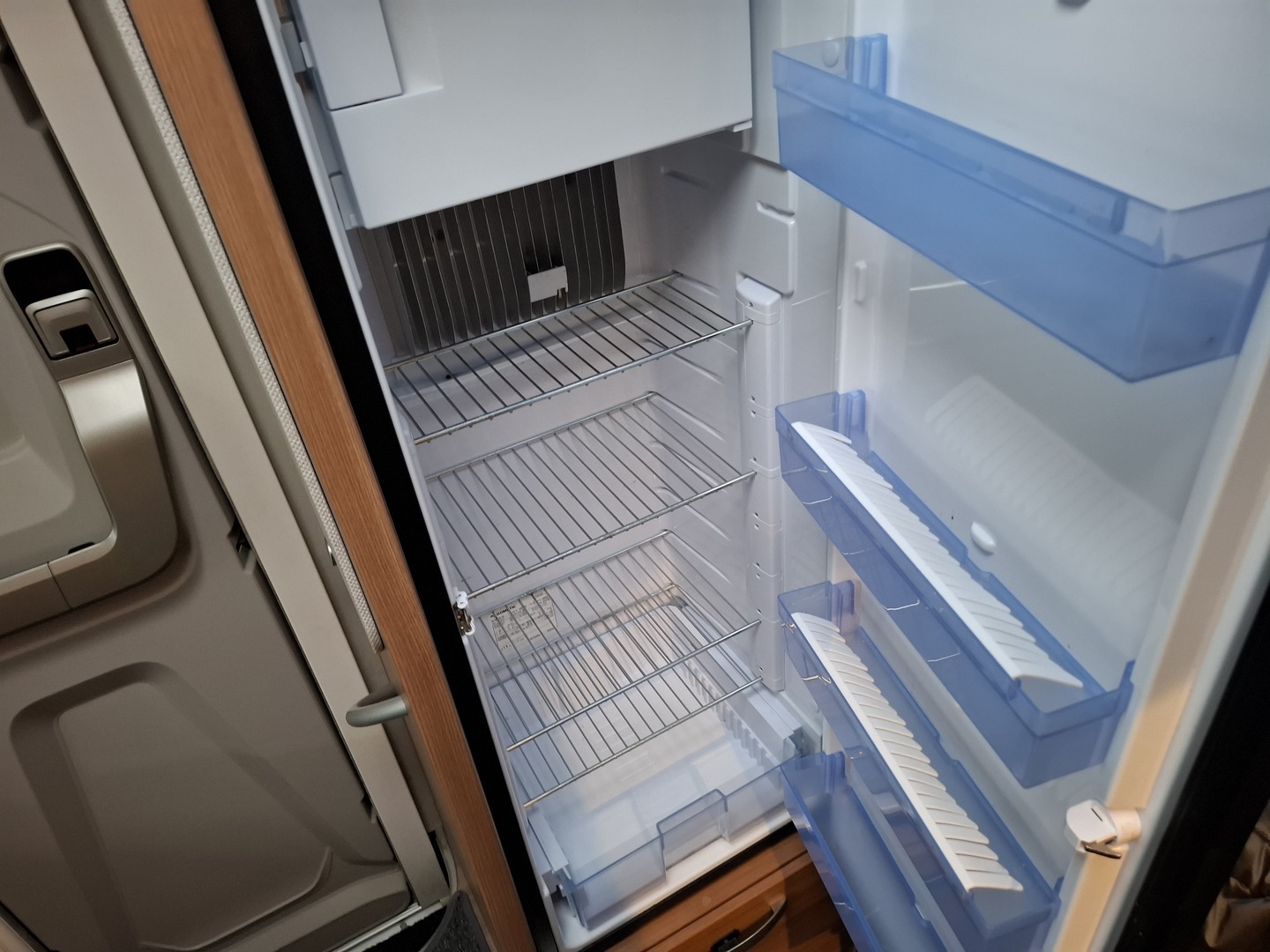 WEINSBERG Caraloft 700 2020