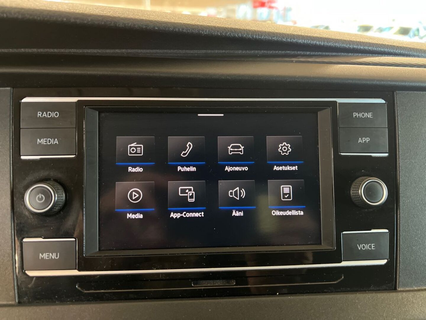 VOLKSWAGEN Transporter 2021