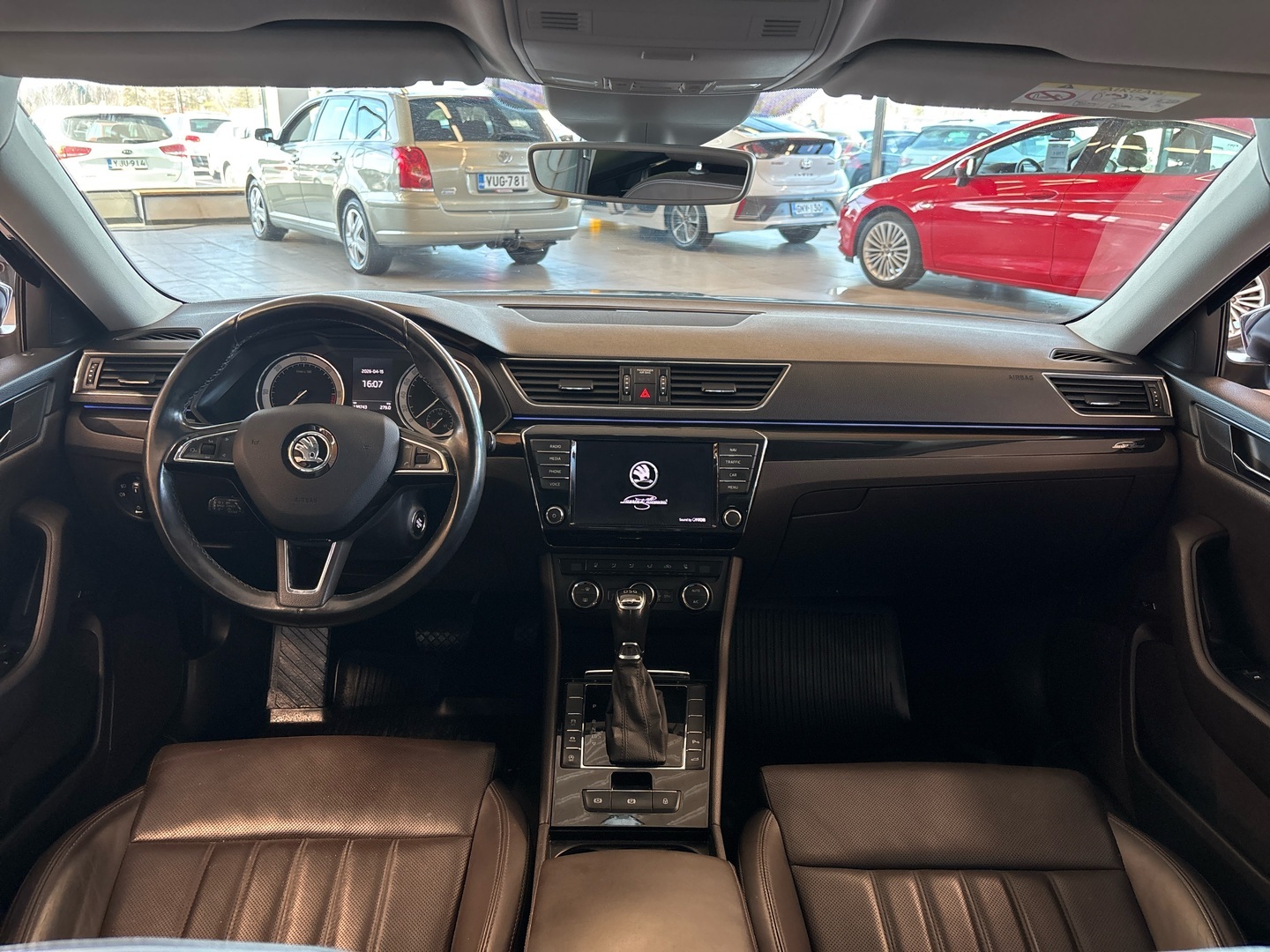 SKODA Superb 2016