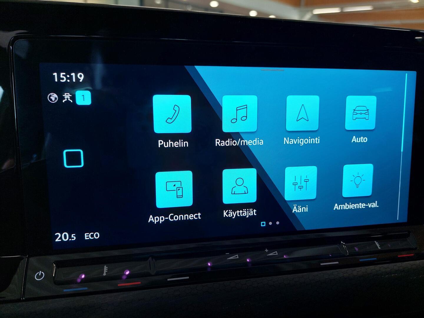 VOLKSWAGEN Golf 2021