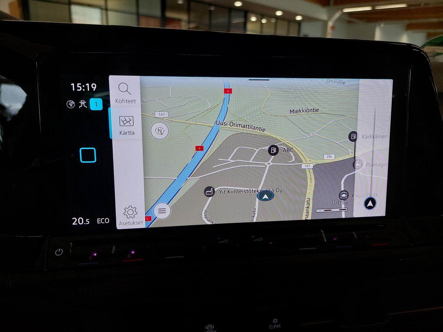 VOLKSWAGEN Golf 2021