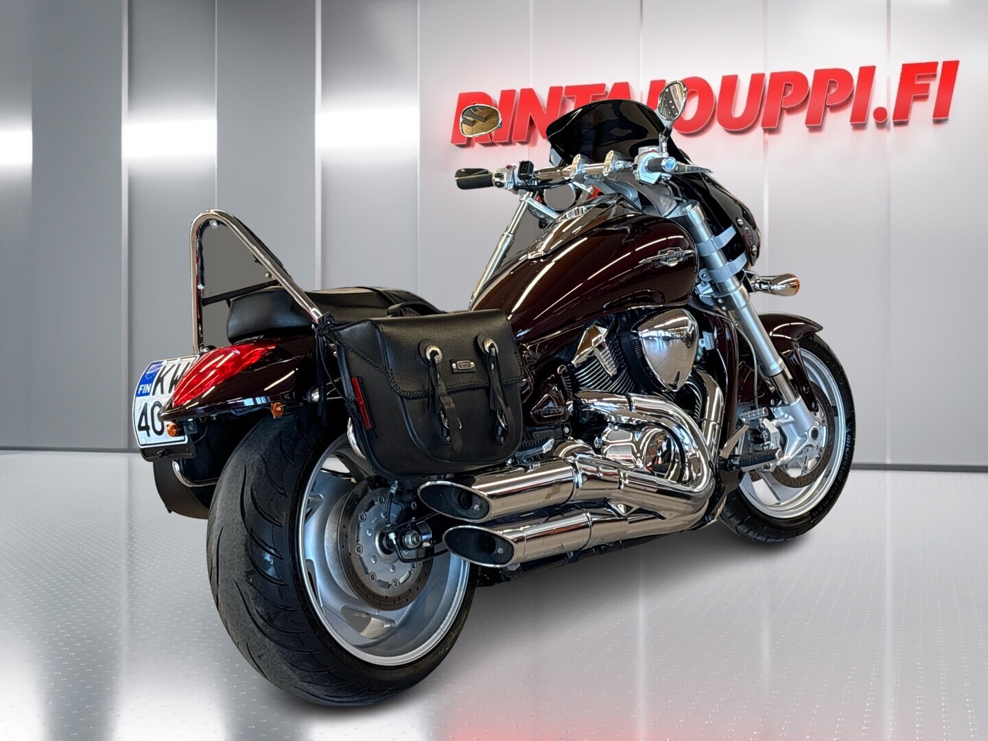 SUZUKI Intruder 2010