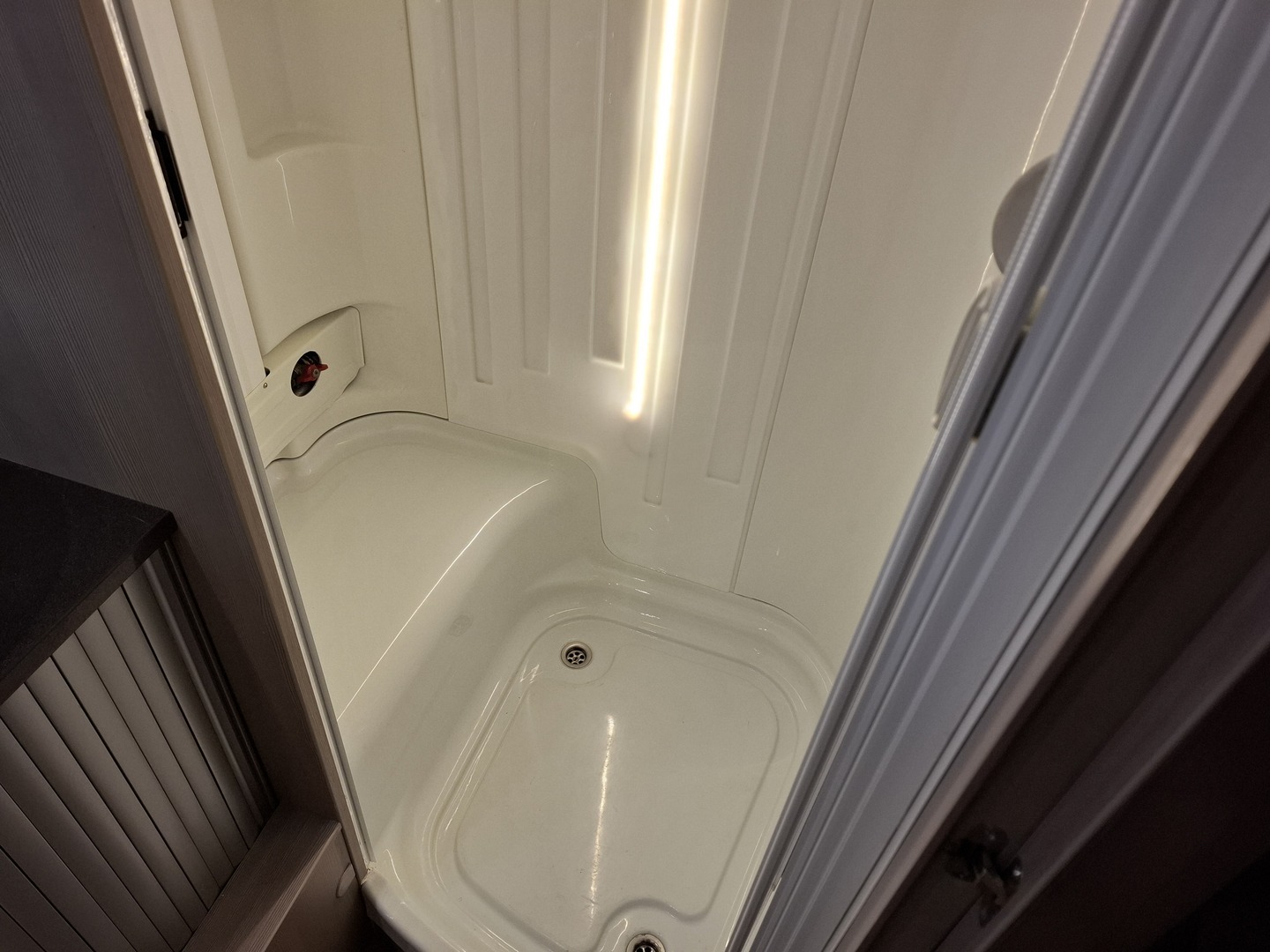 ADRIA Matrix Supreme 667 SPS 2013