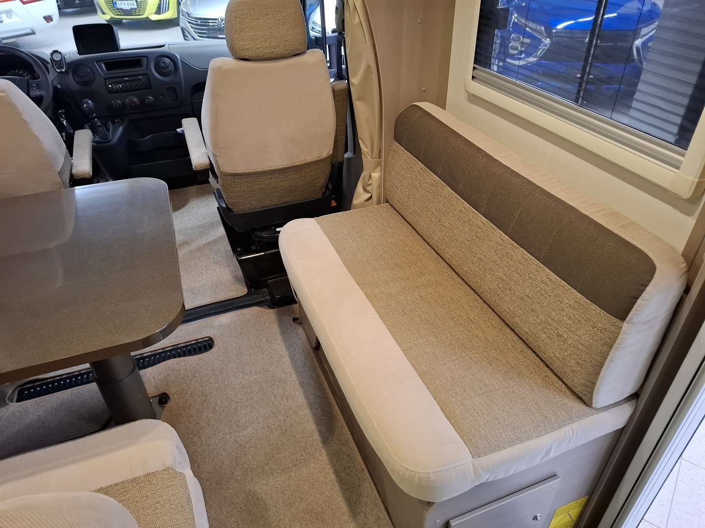 ADRIA Matrix Supreme 667 SPS 2013