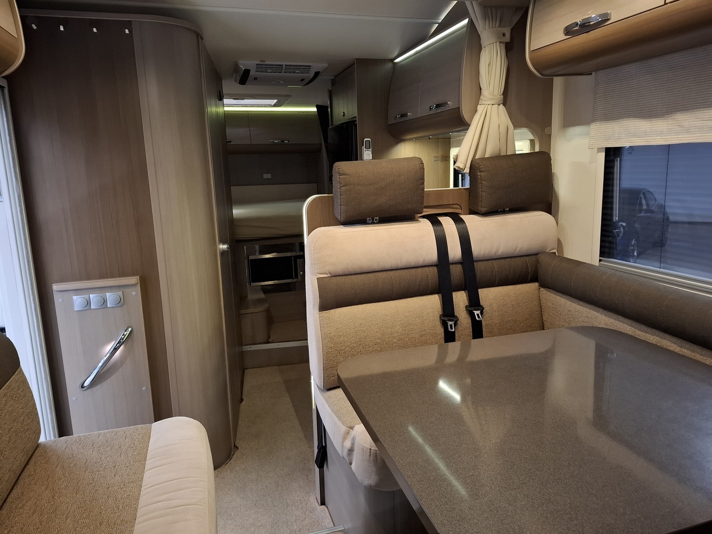 ADRIA Matrix Supreme 667 SPS 2013