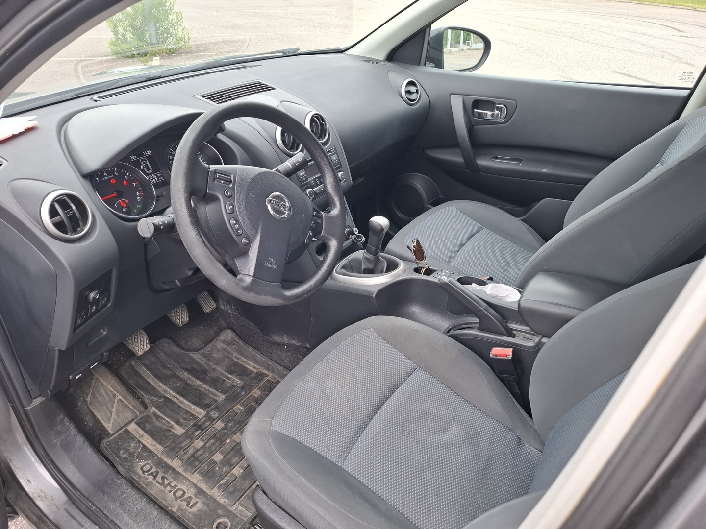 NISSAN Qashqai 2014