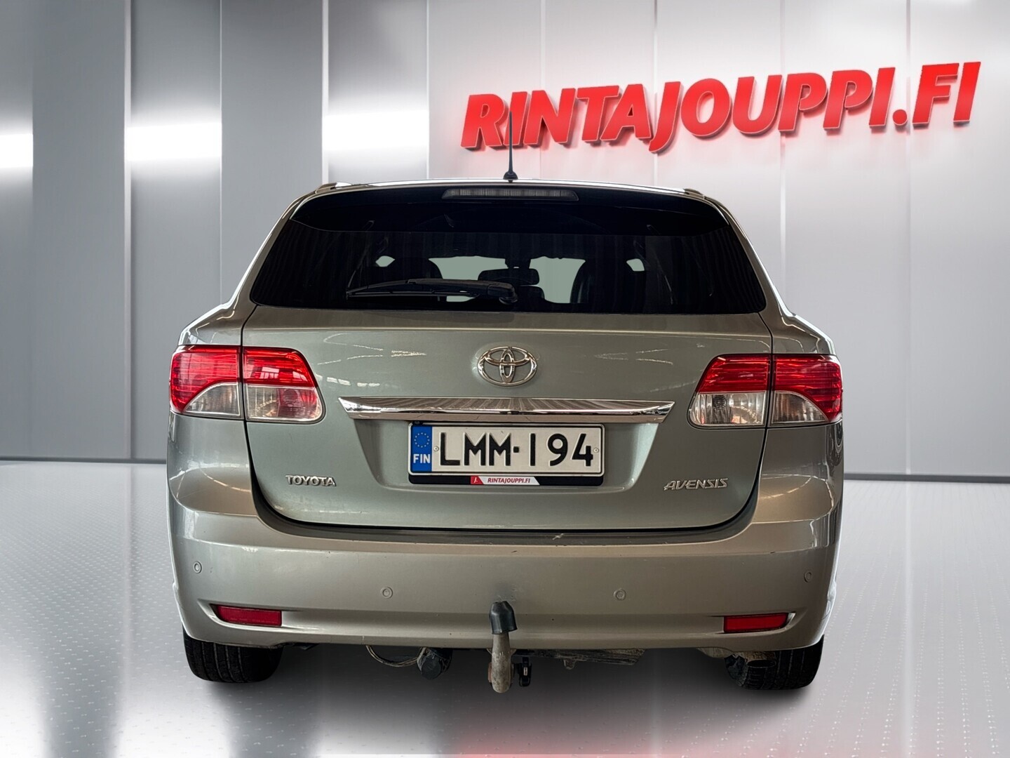 TOYOTA Avensis 2014