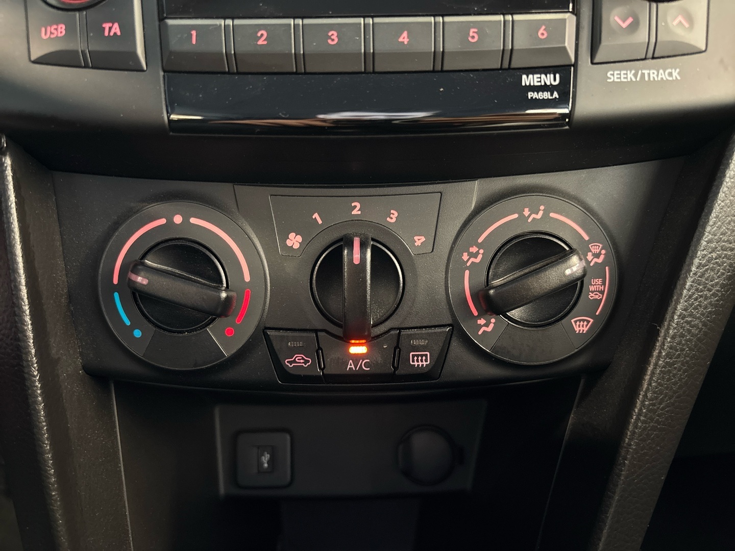 SUZUKI Swift 2015