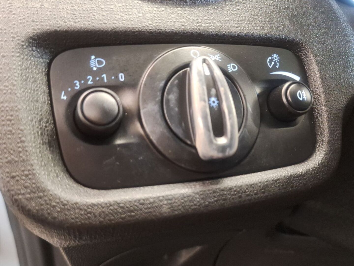 FORD Fiesta 2017