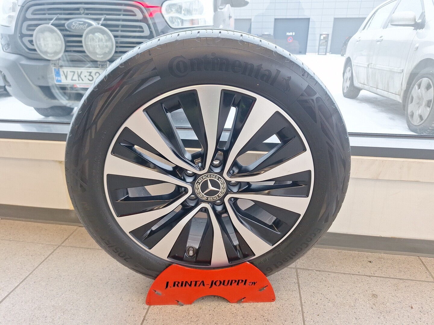 MERCEDES-BENZ A 2020