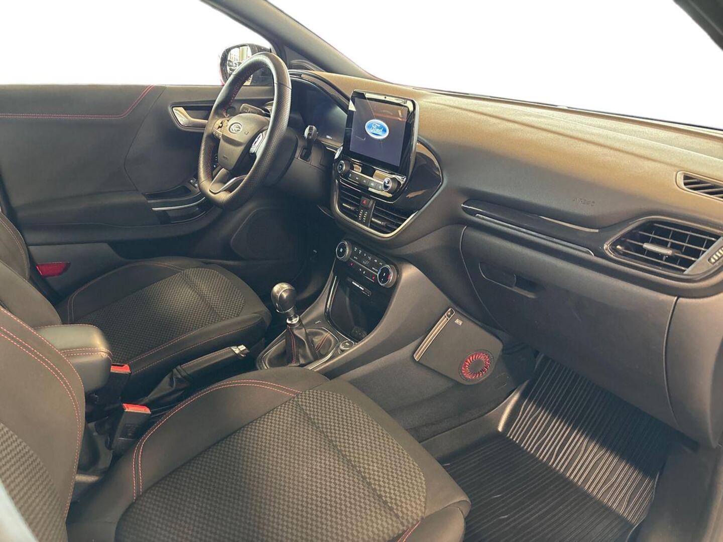 FORD Puma 9