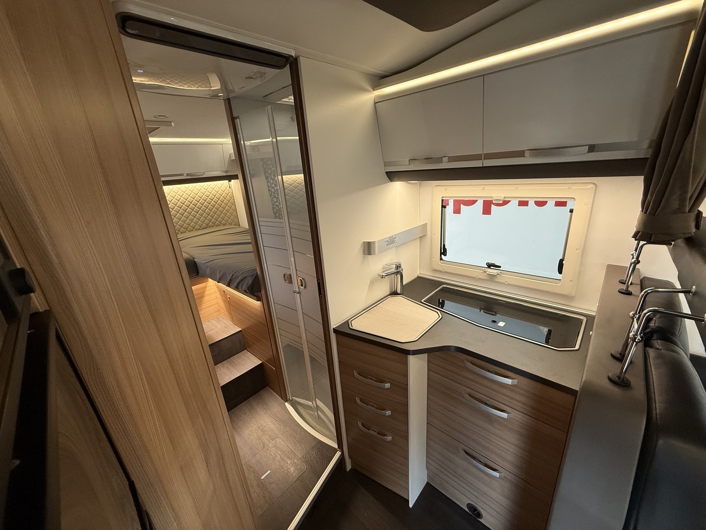 ADRIA Matrix 670 SL J Edition 2021