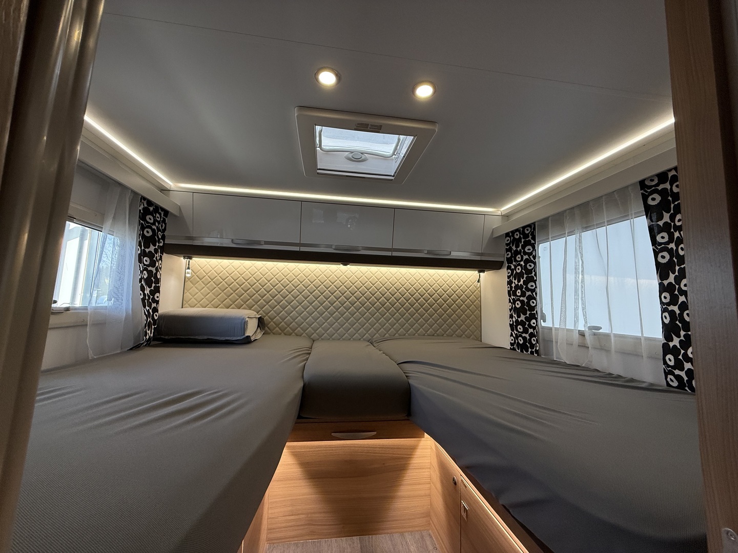 ADRIA Matrix 670 SL J Edition 2021