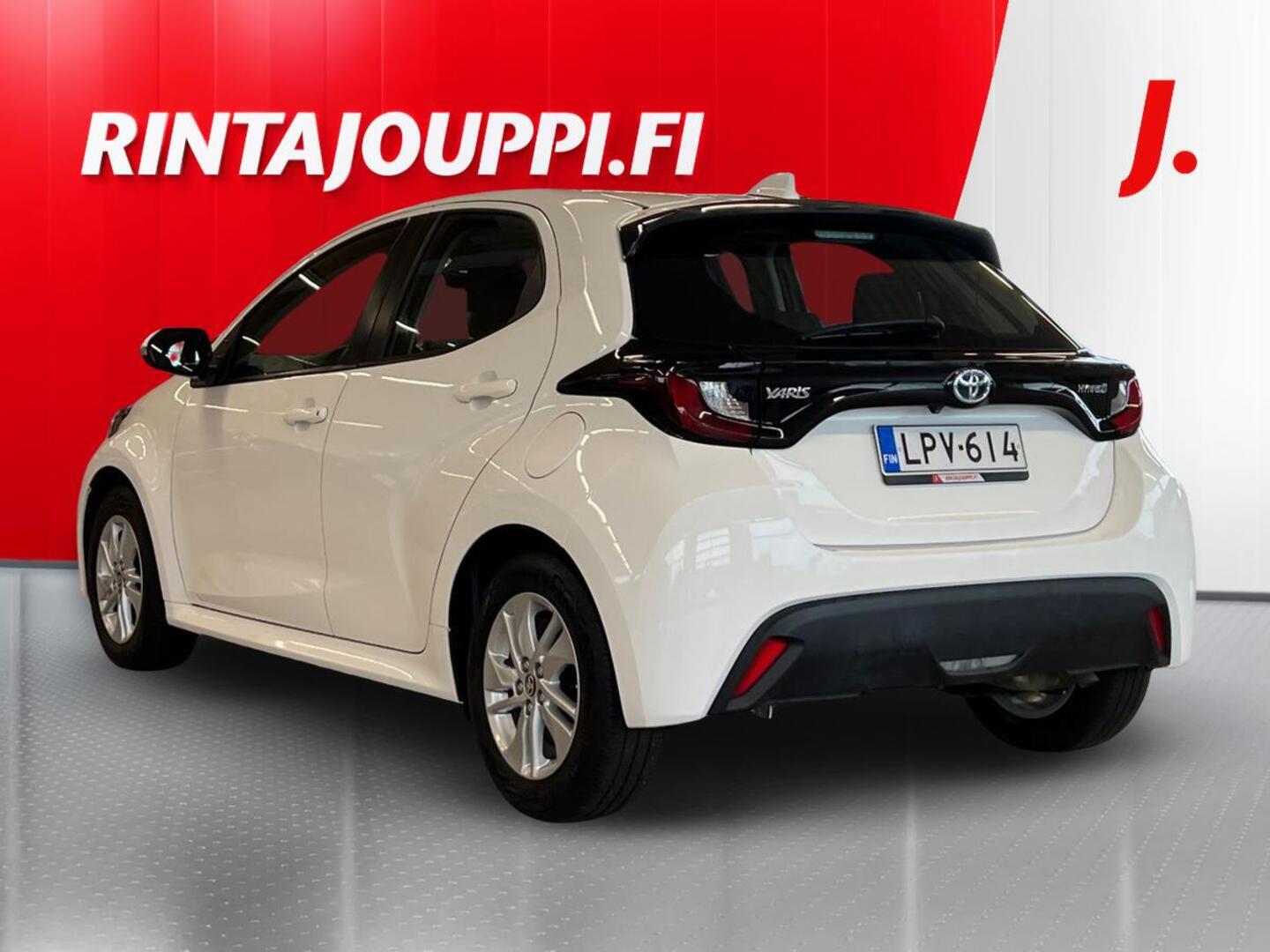 TOYOTA Yaris 2021
