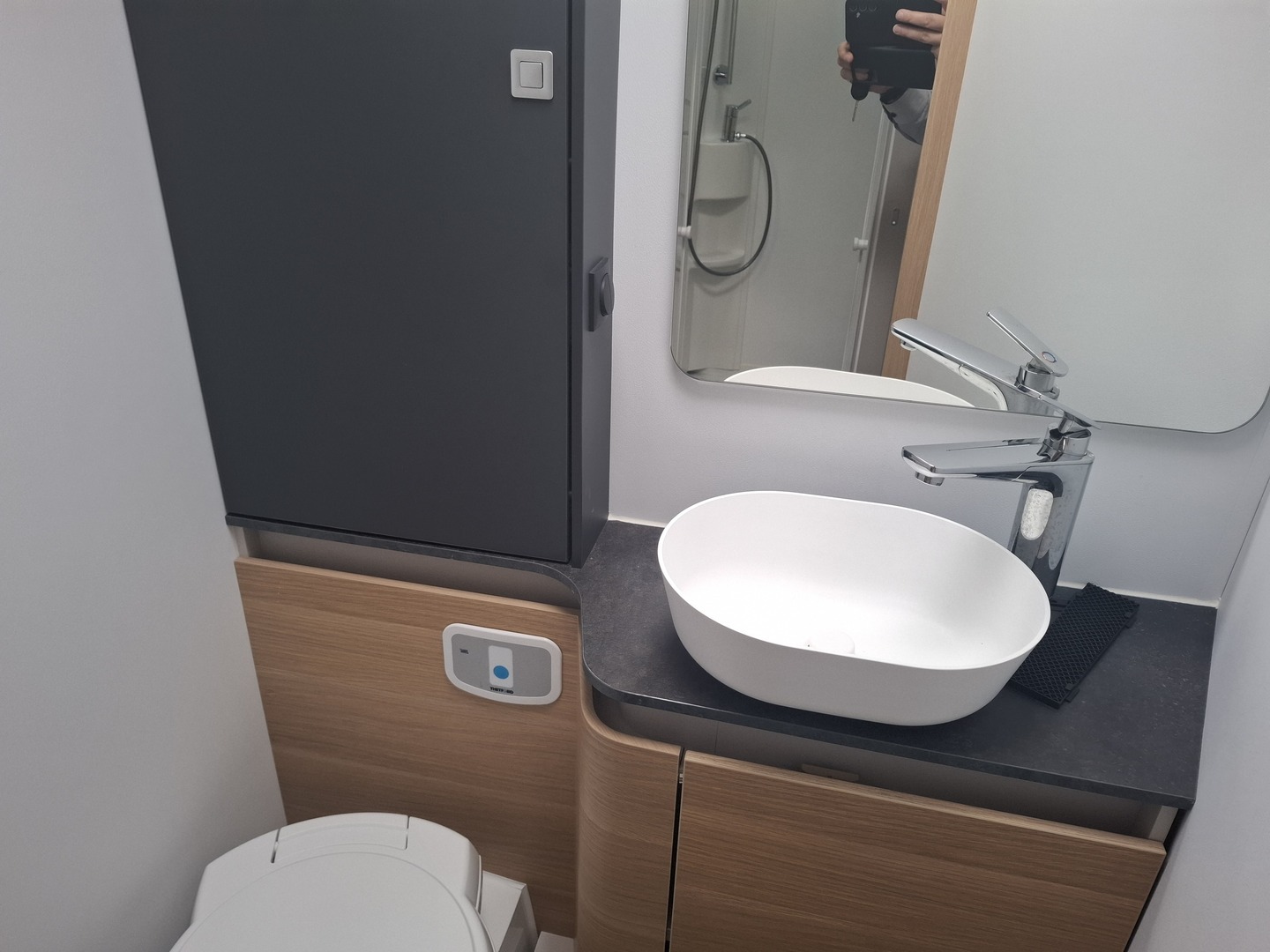 ADRIA MATRIX AXESS 670 SC 2023