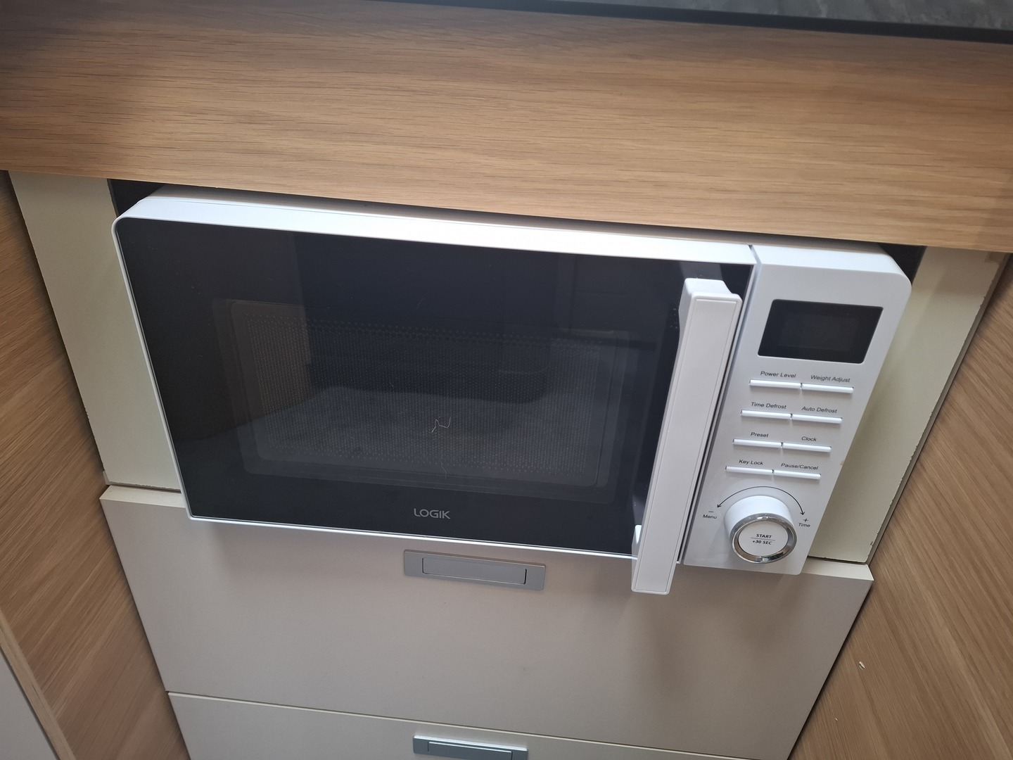 ADRIA MATRIX AXESS 670 SC 2023