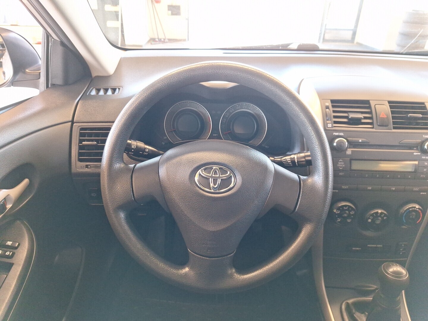 TOYOTA Corolla 2008