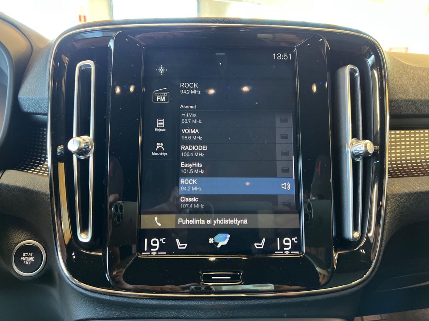 VOLVO XC40 2020