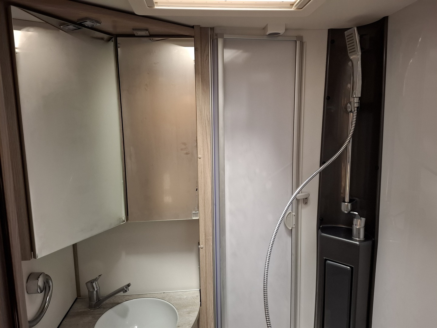 KABE Travel Master Classic 740 LGB 2025