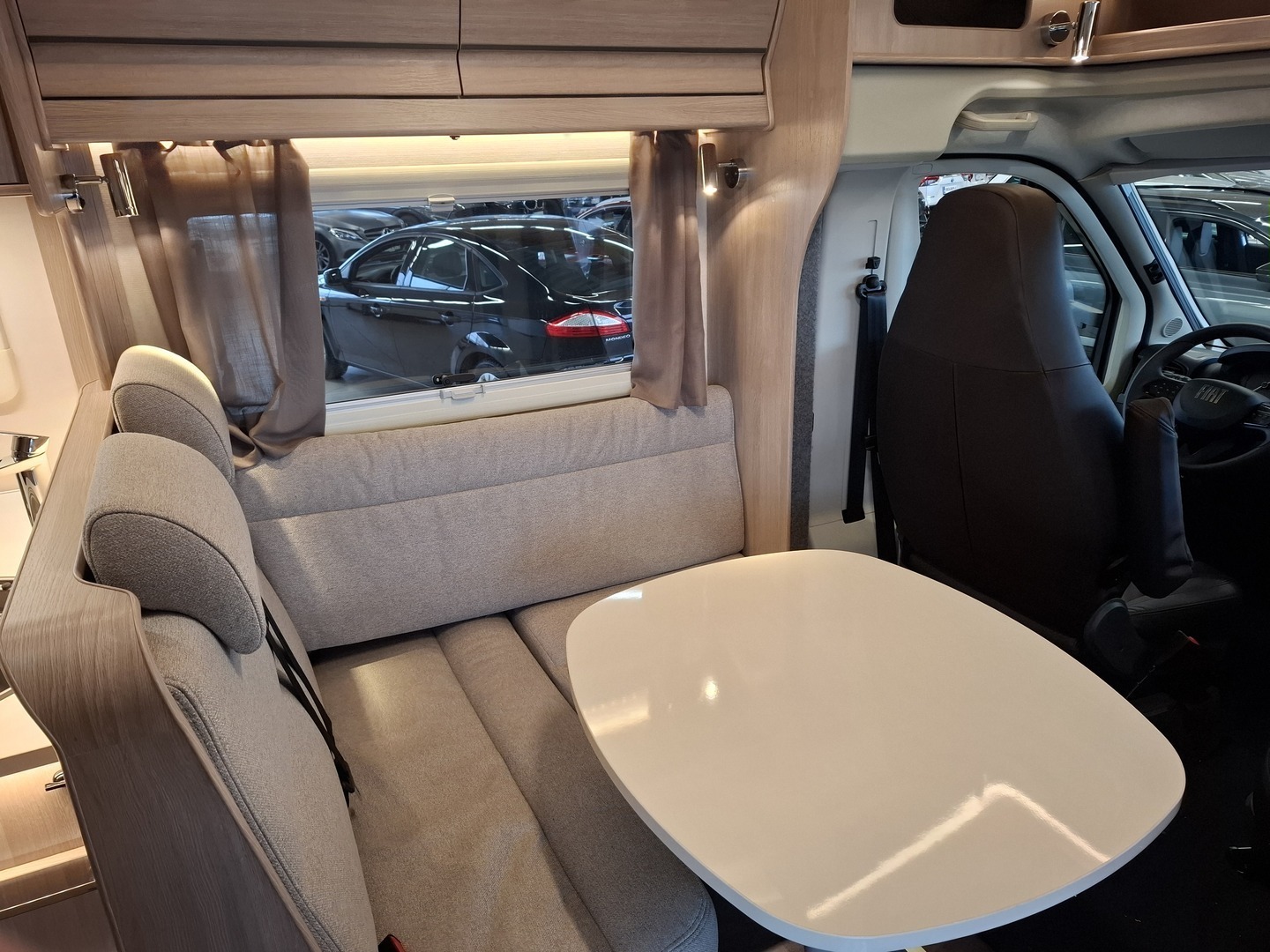 KABE Travel Master Classic 740 LGB 2025