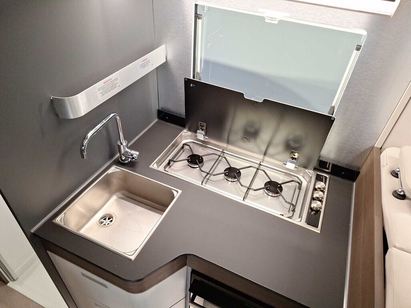 ADRIA MATRIX SUPREME 670 DC 2026