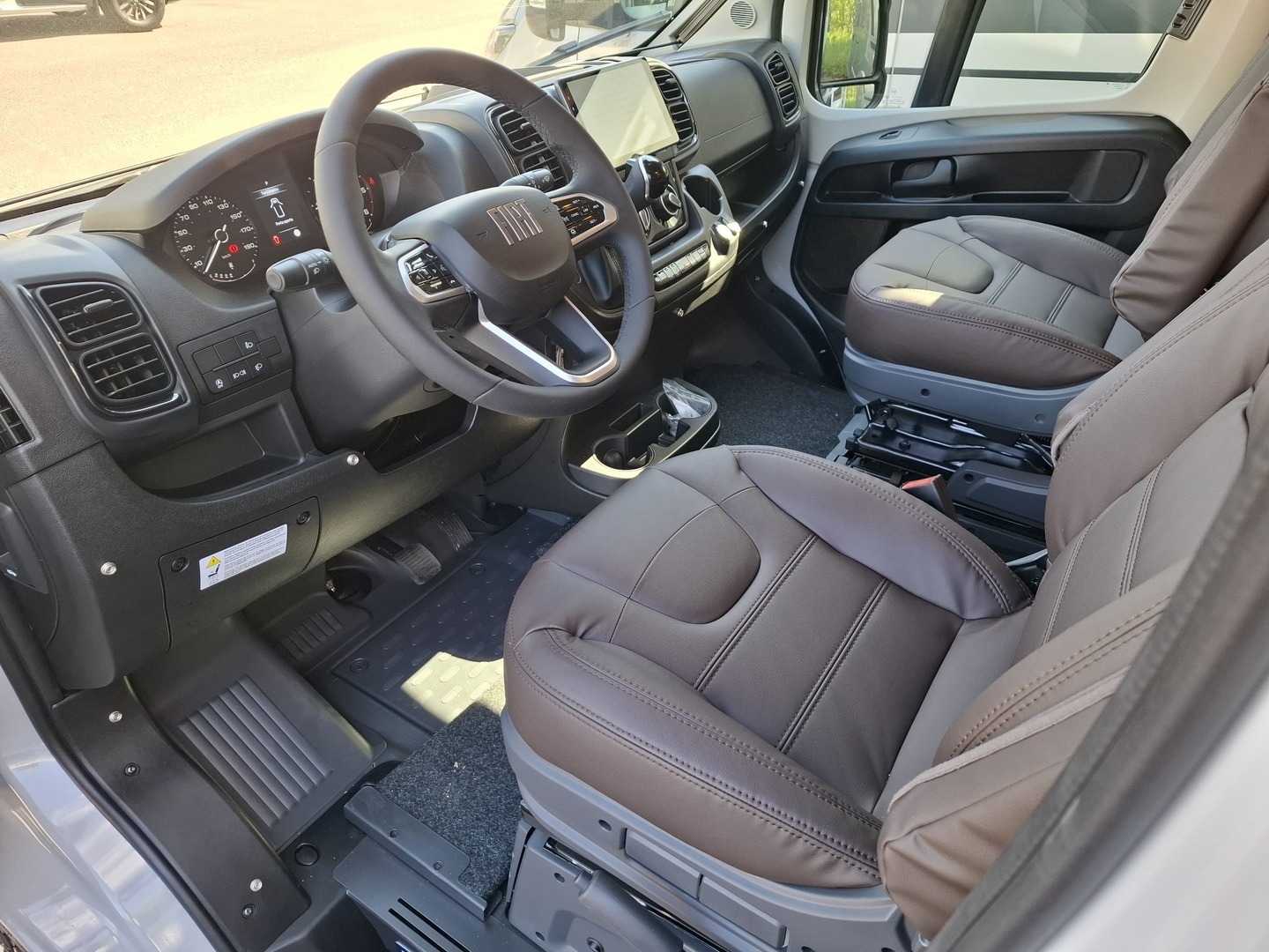 KABE Travel Master Classic 740 T 23