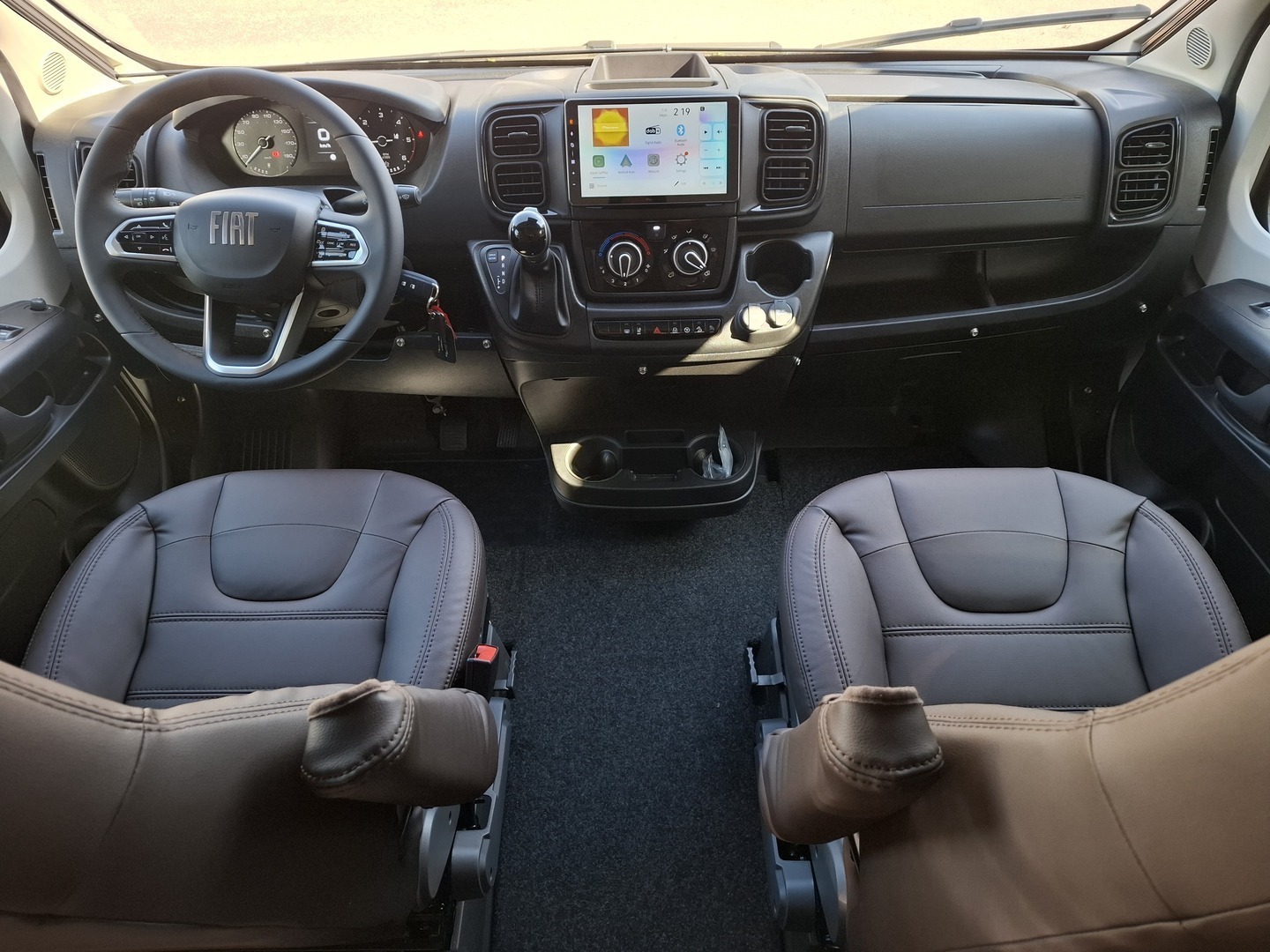 KABE Travel Master Classic 740 T 30