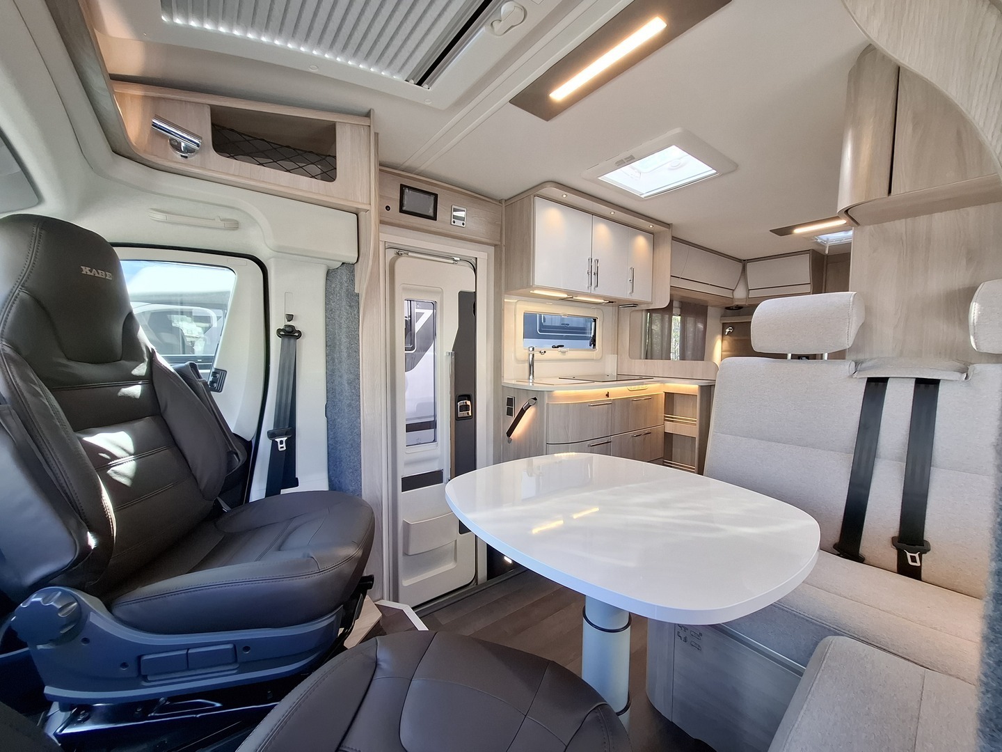 KABE Travel Master Classic 740 T 6