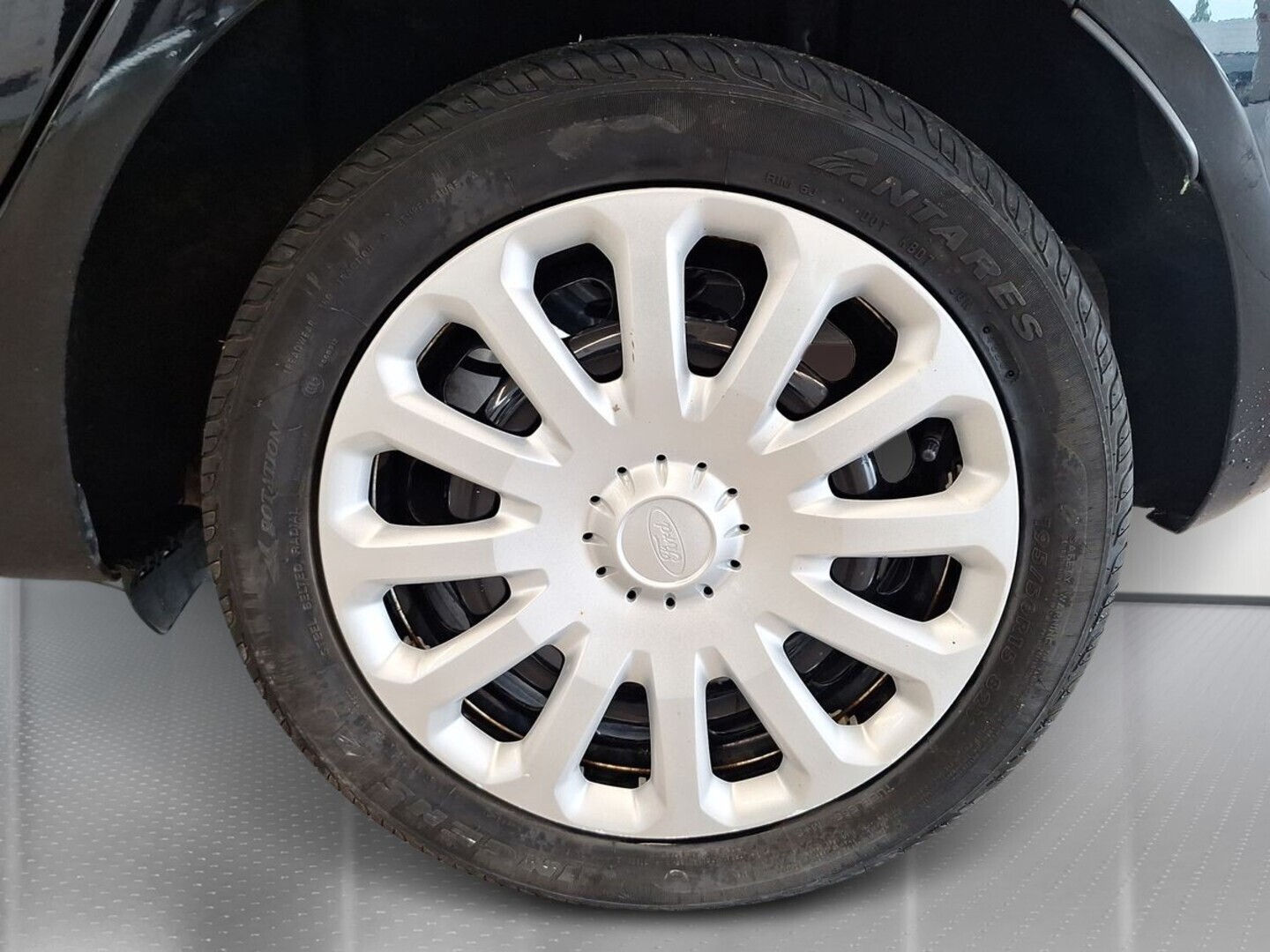 FORD Fiesta 2014