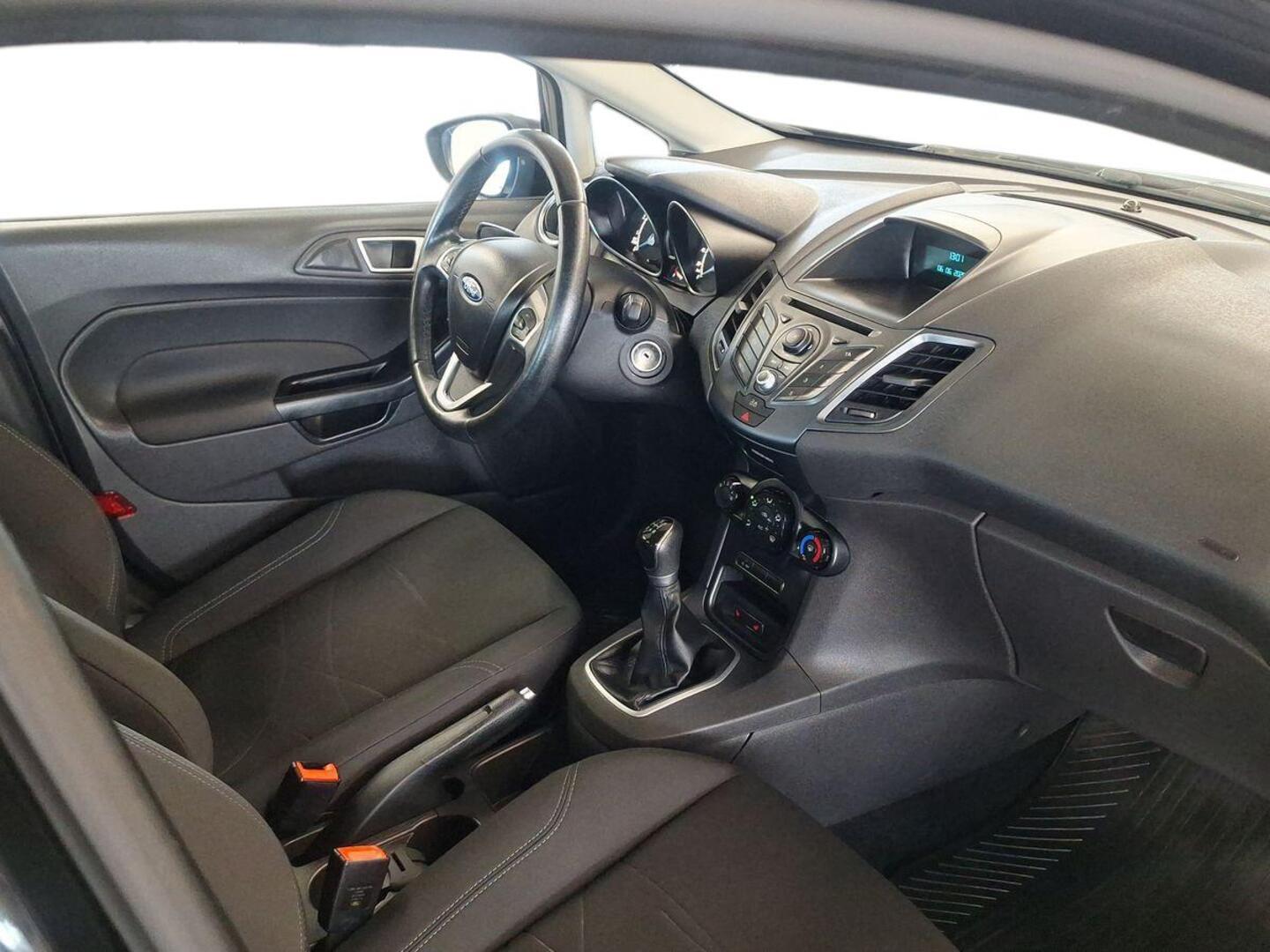 FORD Fiesta 2014