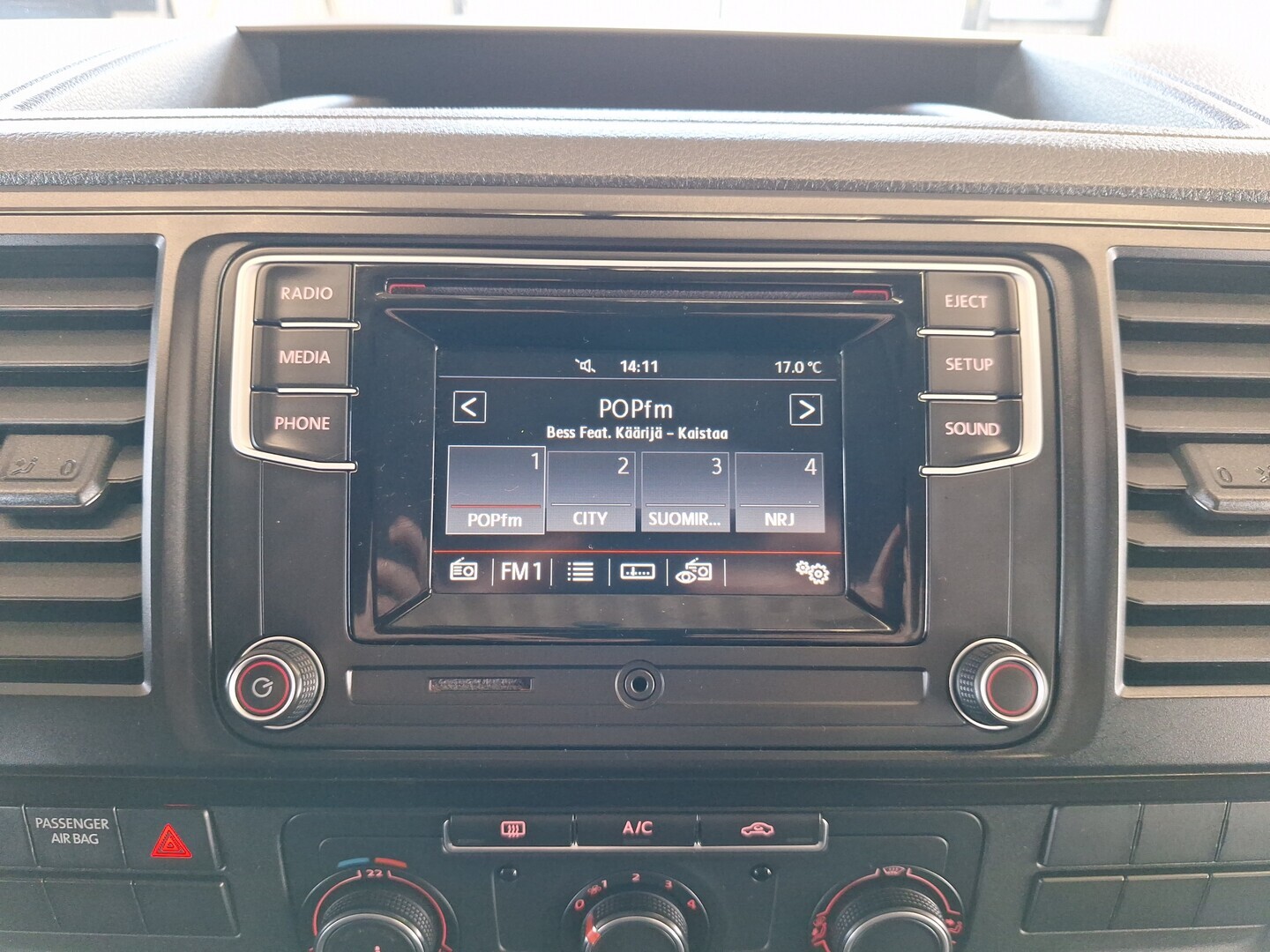 VOLKSWAGEN Transporter 2016