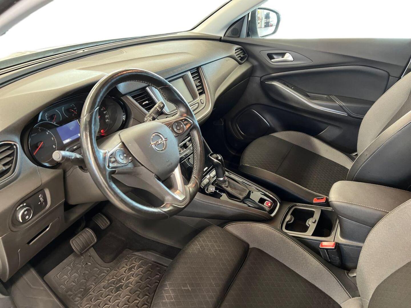 OPEL Grandland X 2017