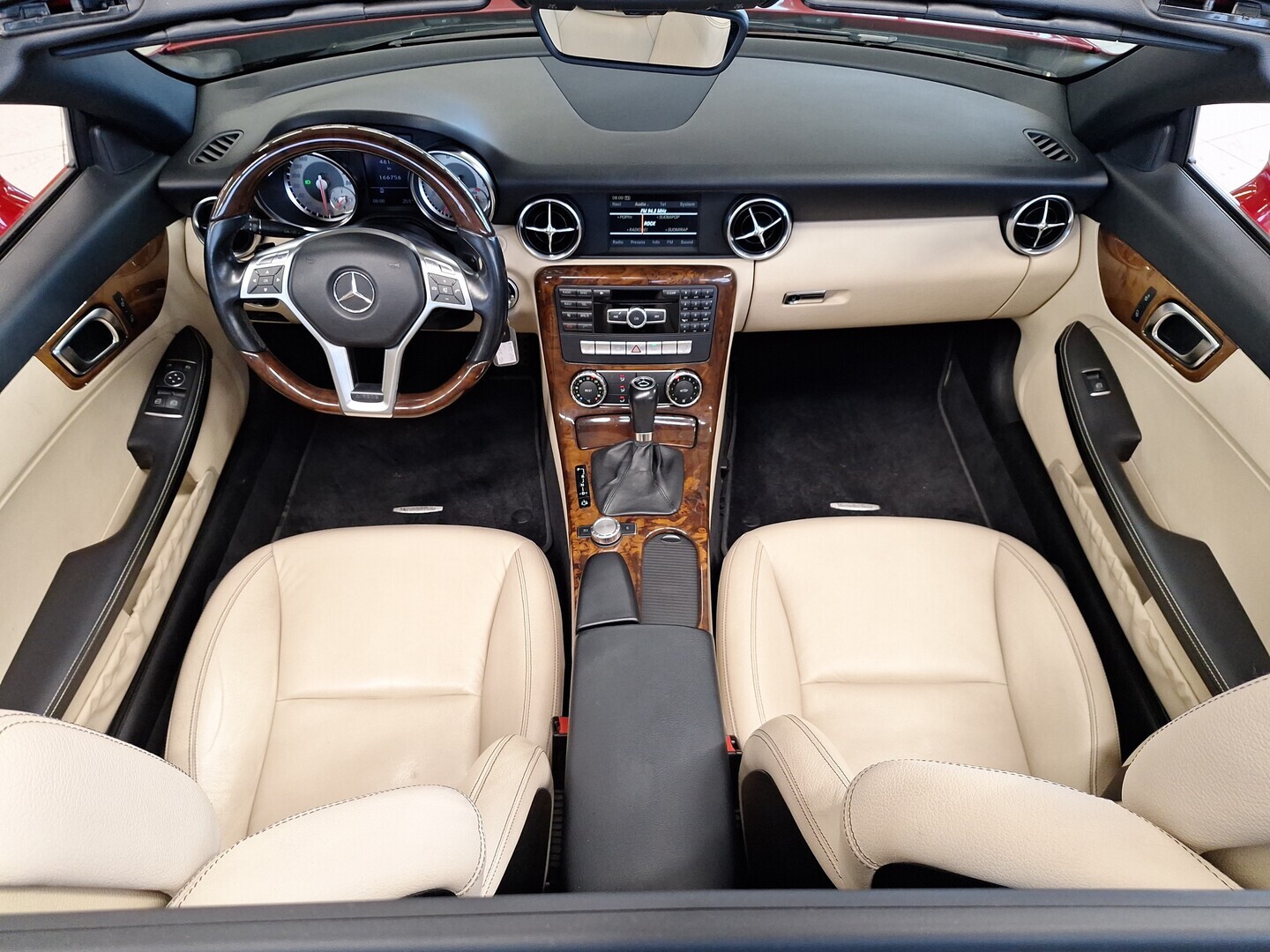 MERCEDES-BENZ SLK 2011