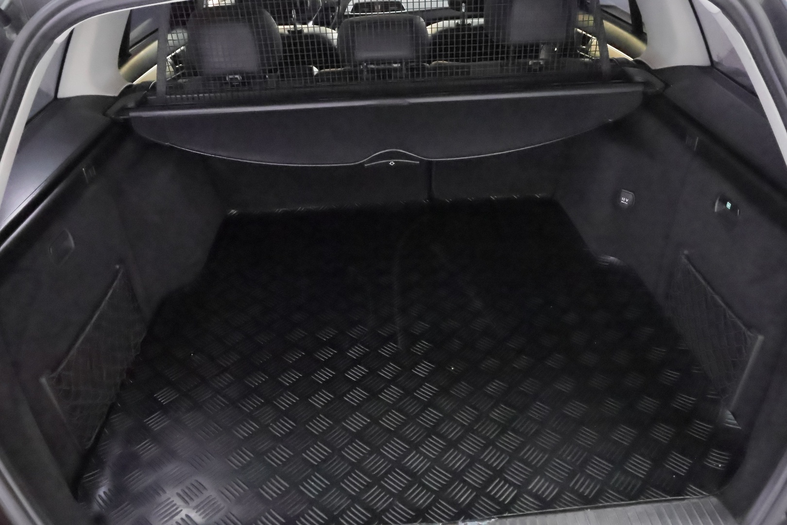 MERCEDES-BENZ C 2012