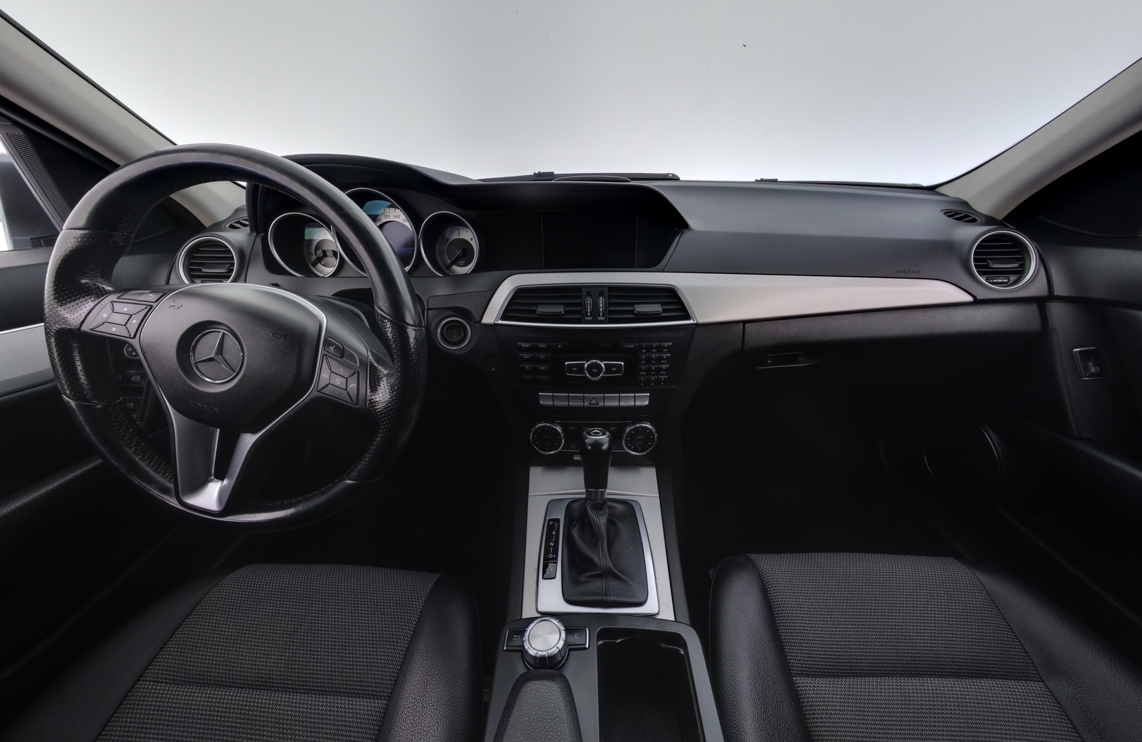 MERCEDES-BENZ C 2012